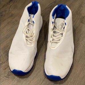 Jordan future shoes